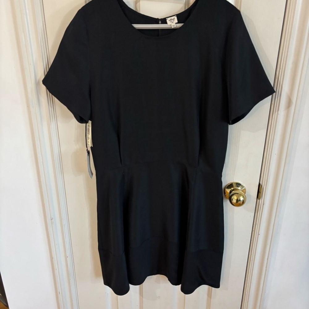 Wilfred 100 silk dress nwt